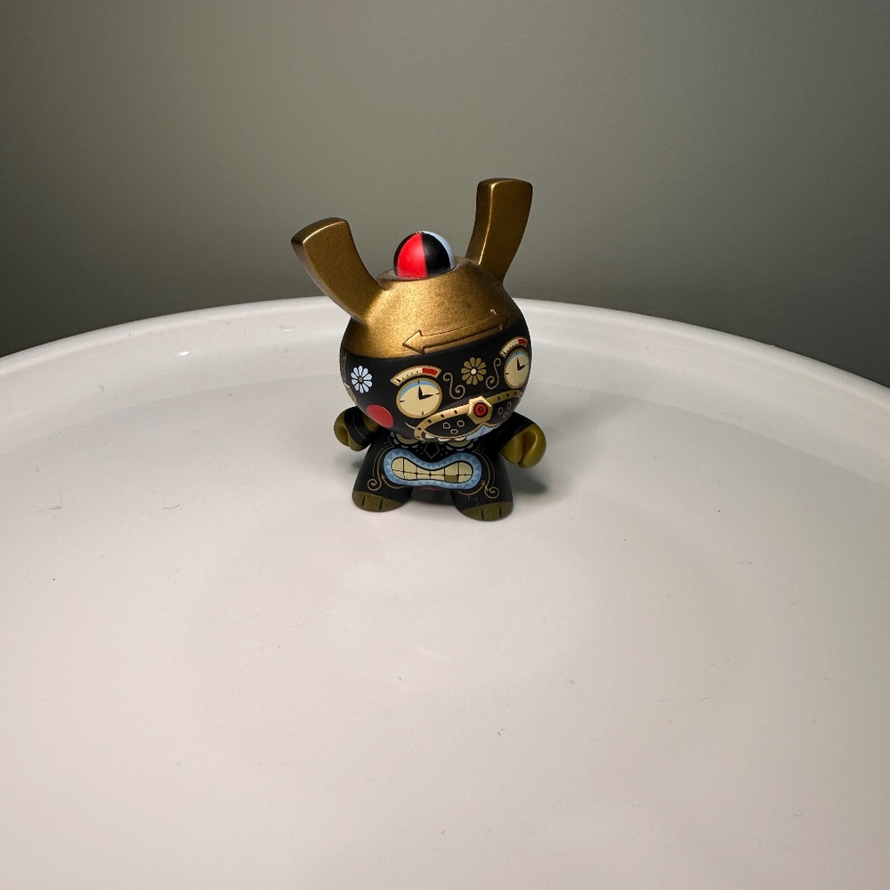 Kidrobot Dunny Wing Nut